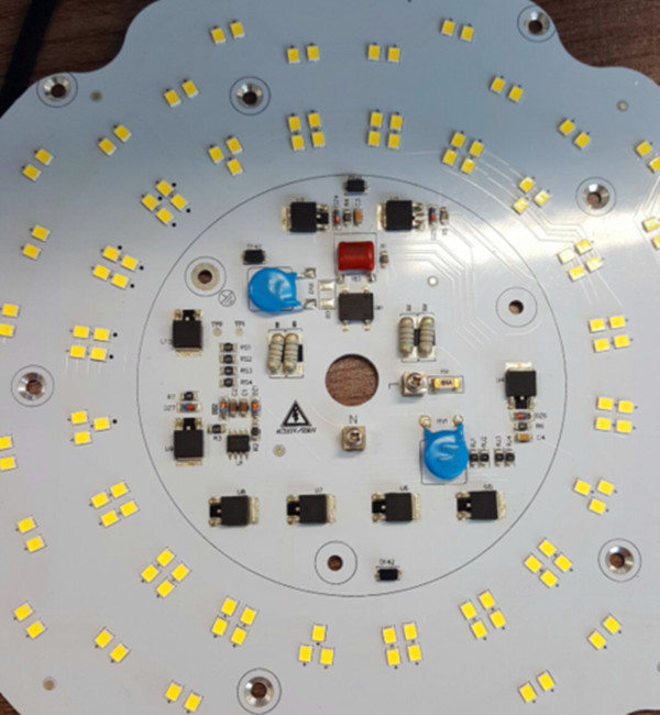 壓敏電阻直徑越大，保護時電流越大嗎.jpg